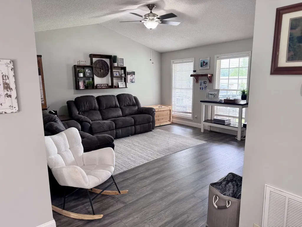 154 Bryan Drive Corbin KY 40701
