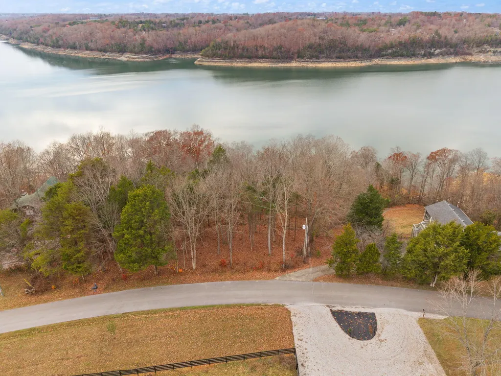 293 Old Waitsboro Road Bronston KY 42518