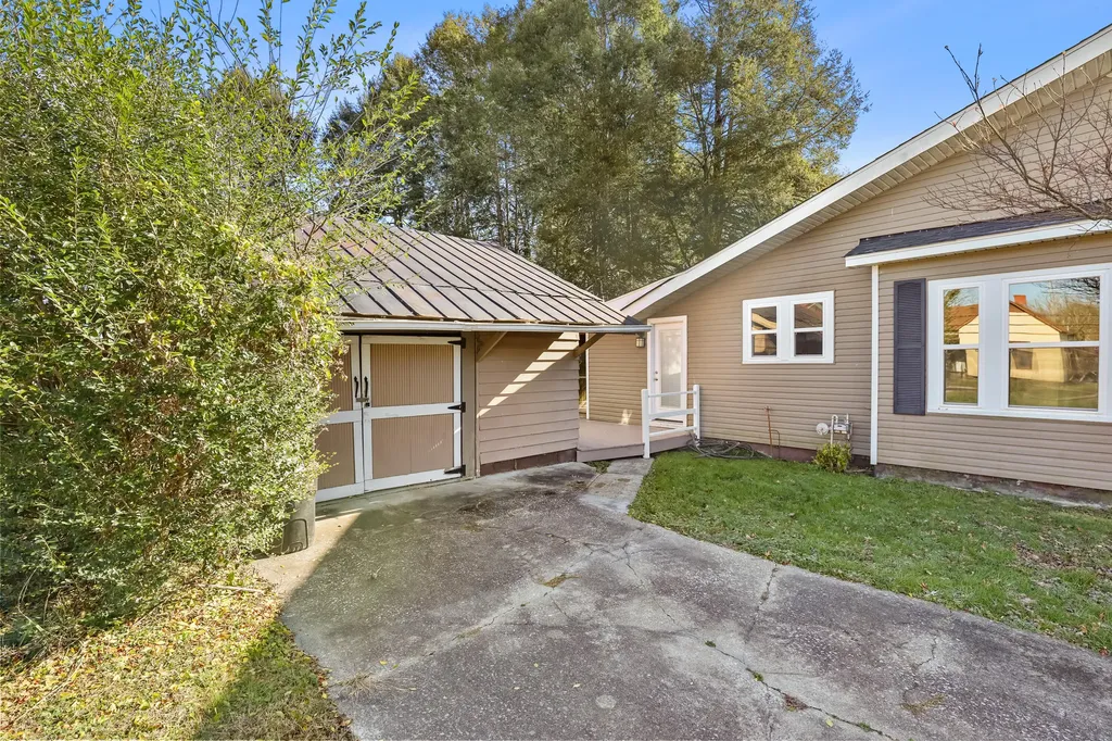 501 Walnut Avenue Corbin KY 40701