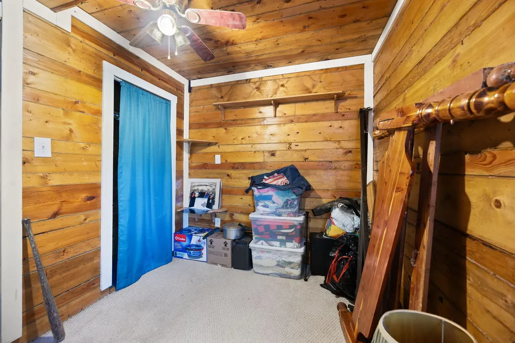 1119 Mitchellsburg Knob Road Parksville KY 40464