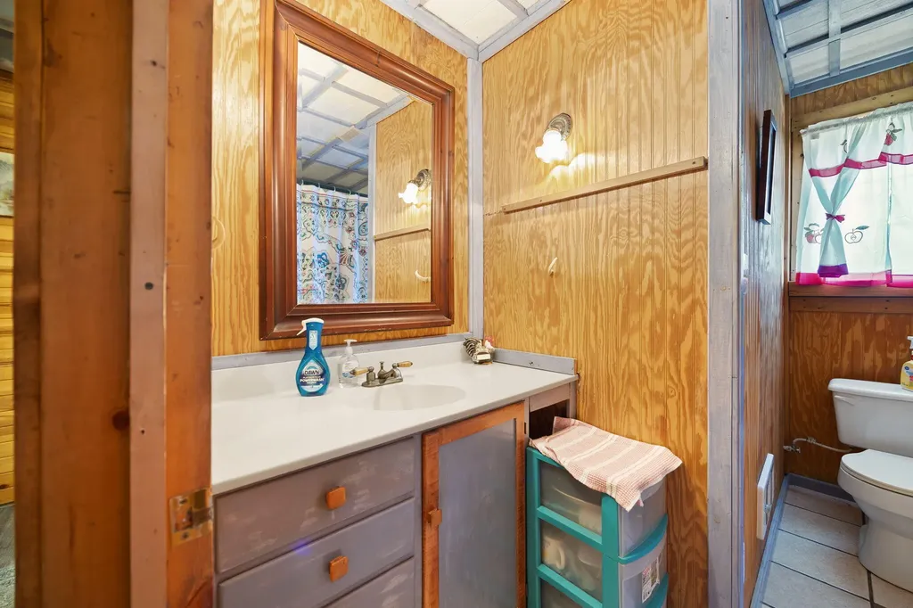 1119 Mitchellsburg Knob Road Parksville KY 40464