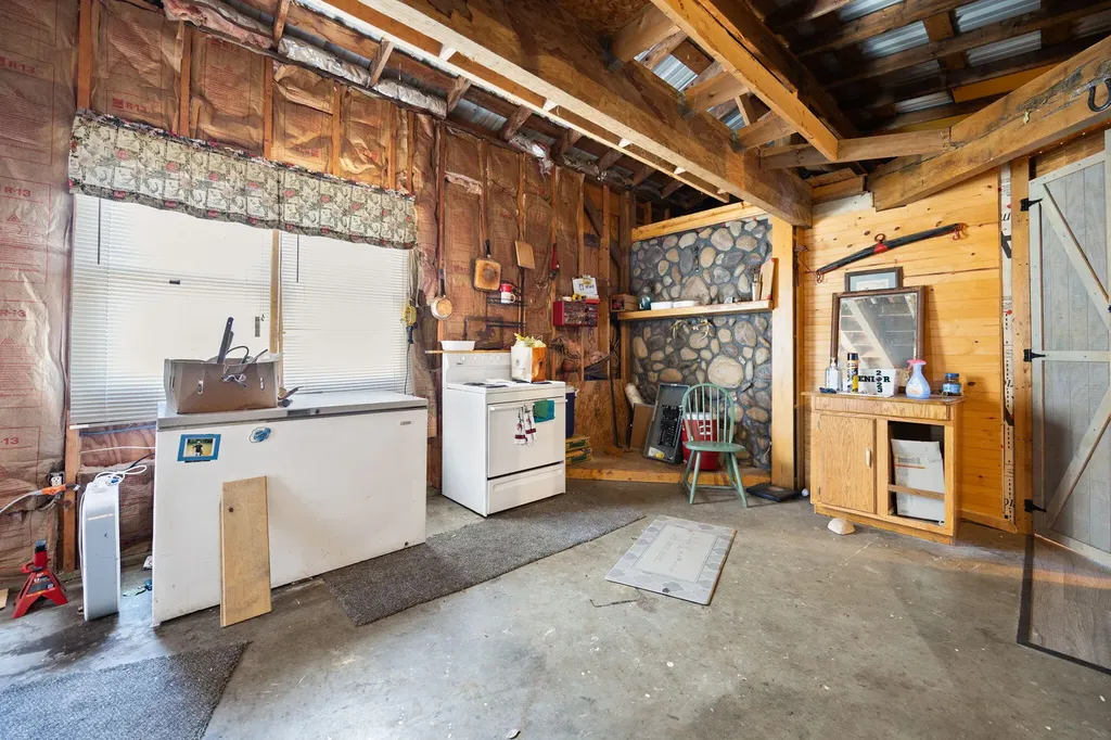 1119 Mitchellsburg Knob Road Parksville KY 40464