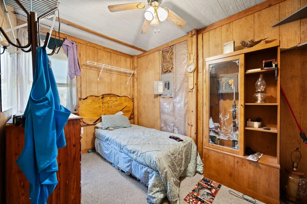 1119 Mitchellsburg Knob Road Parksville KY 40464