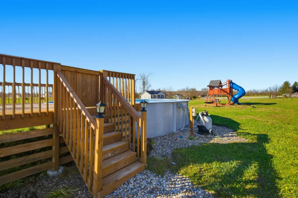 743 Garriott Lane Harrodsburg KY 40330