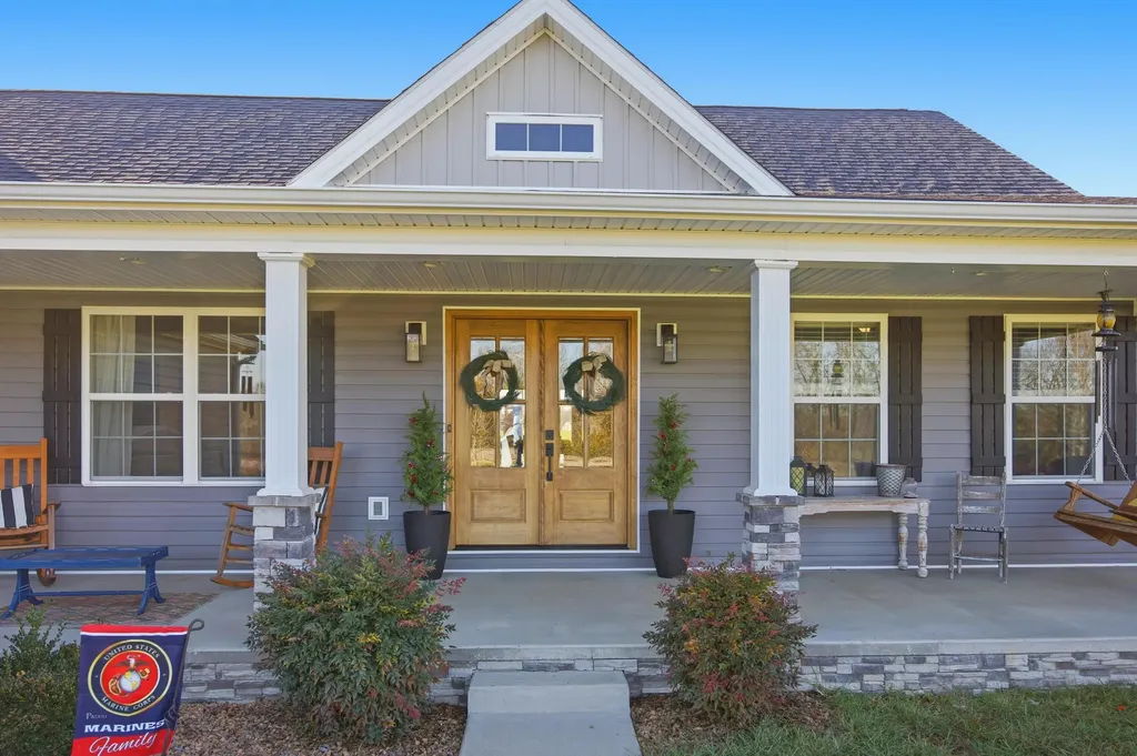 743 Garriott Lane Harrodsburg KY 40330