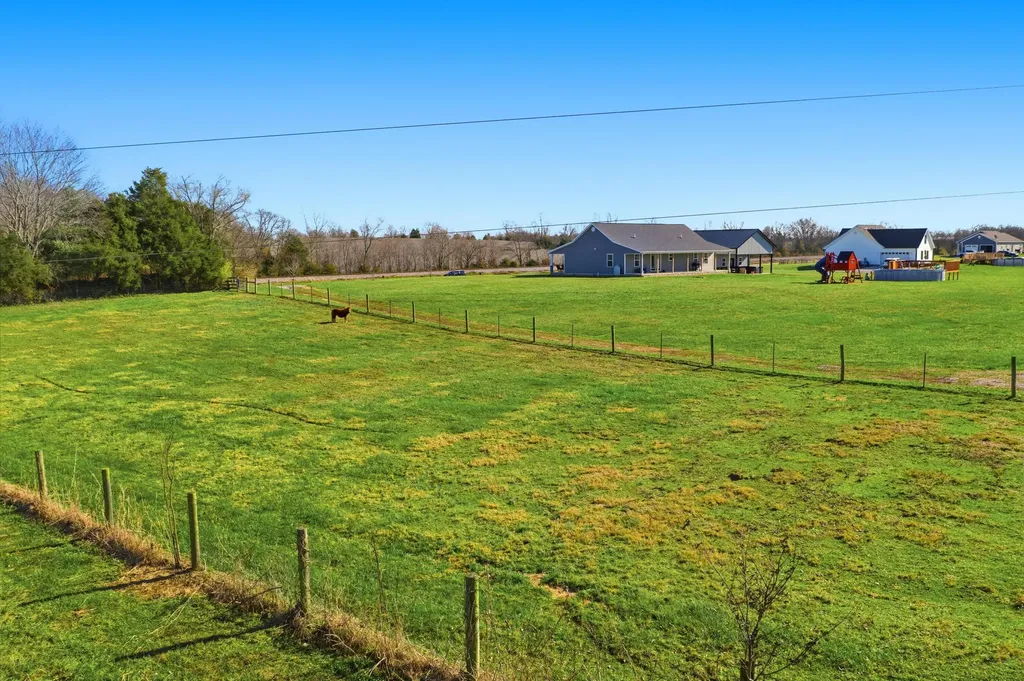 743 Garriott Lane Harrodsburg KY 40330