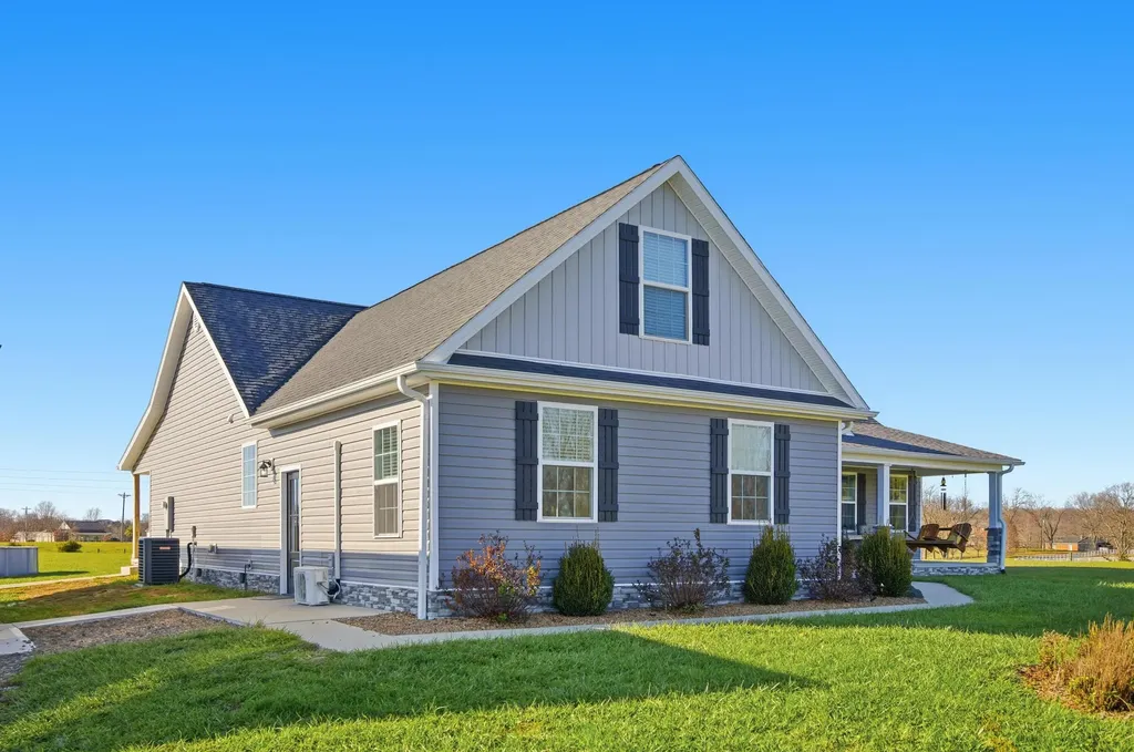 743 Garriott Lane Harrodsburg KY 40330