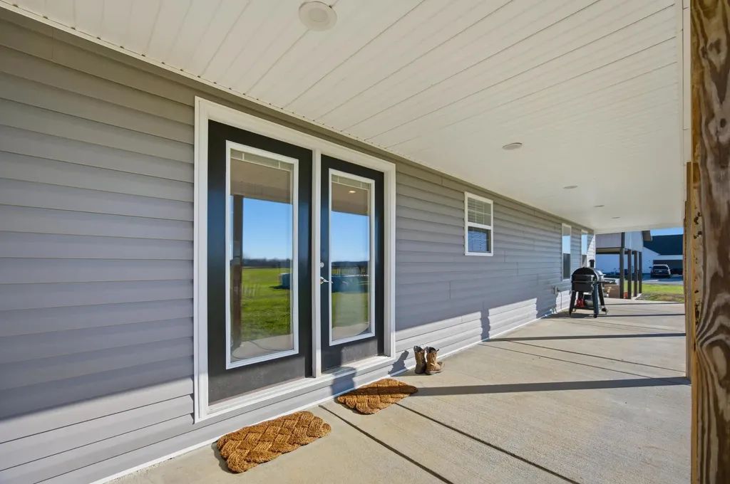 743 Garriott Lane Harrodsburg KY 40330