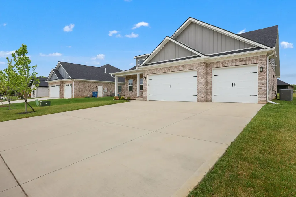 126 Zane Lane Nicholasville KY 40356