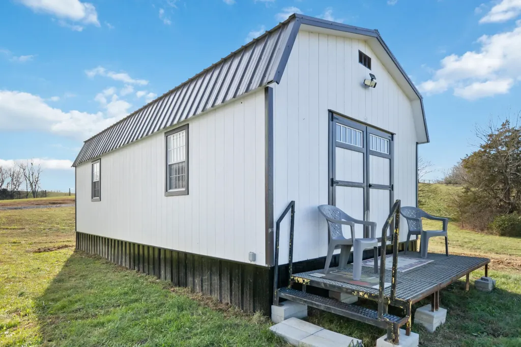 145 Steve Coffey Road Greensburg KY 42743