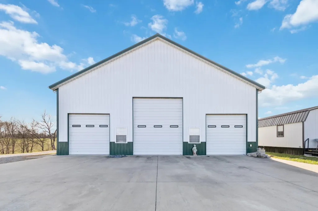 145 Steve Coffey Road Greensburg KY 42743