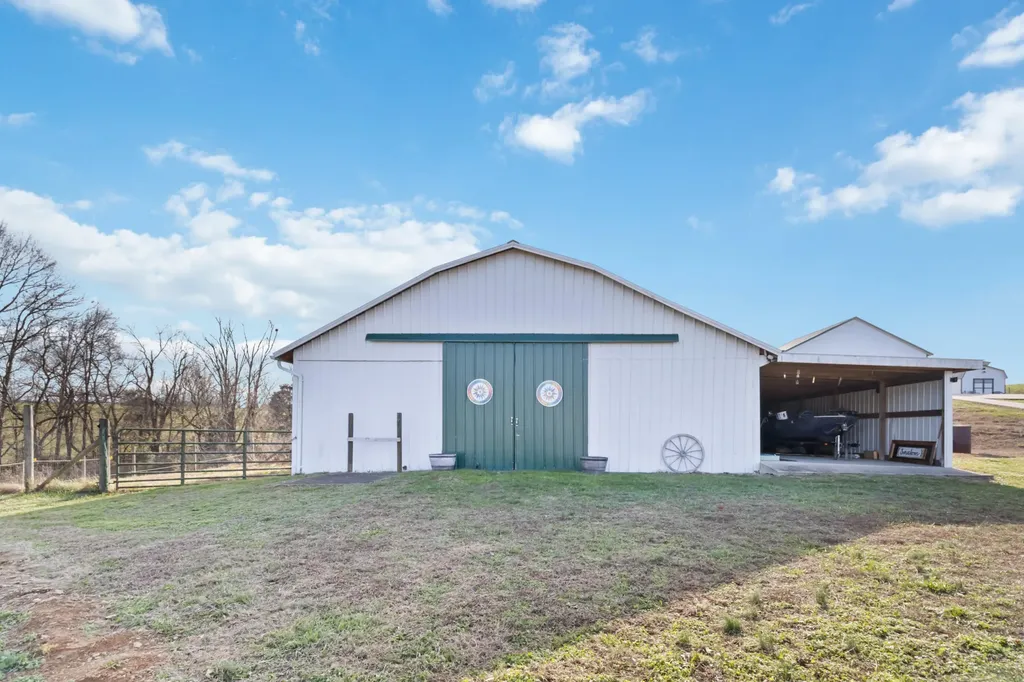 145 Steve Coffey Road Greensburg KY 42743