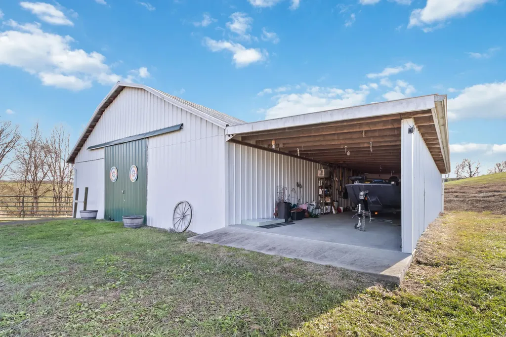 145 Steve Coffey Road Greensburg KY 42743