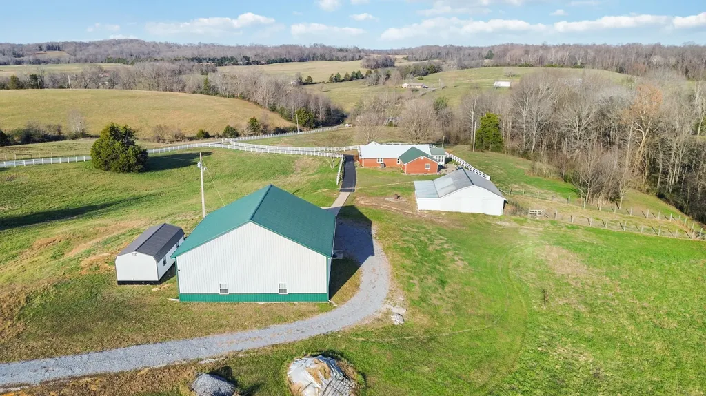 145 Steve Coffey Road Greensburg KY 42743