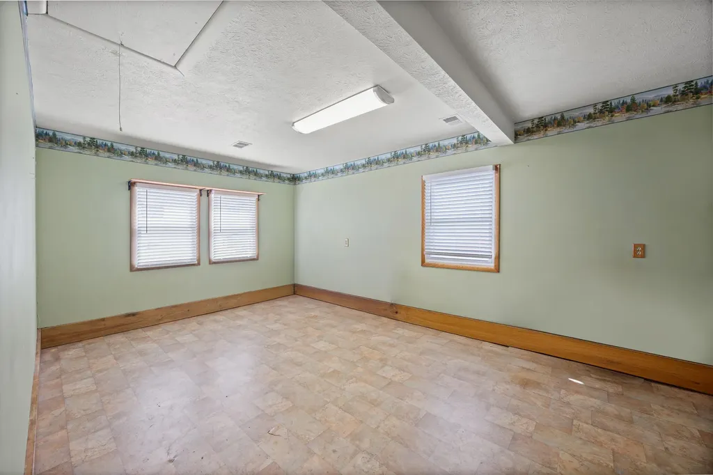 1332 Buckhorn Trail Mt Sterling KY 40353