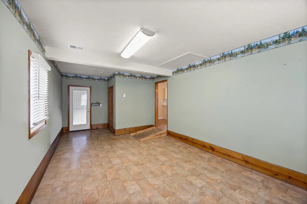 1332 Buckhorn Trail Mt Sterling KY 40353