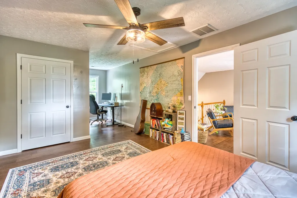529 Cliffside Drive Russell Springs KY 42642