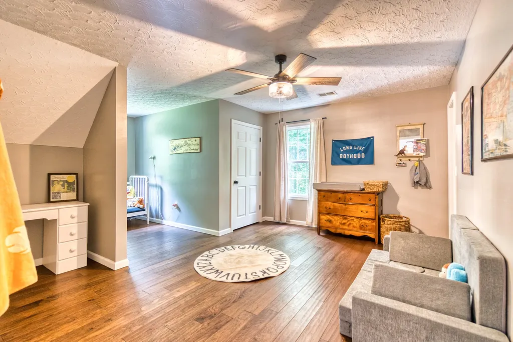 529 Cliffside Drive Russell Springs KY 42642