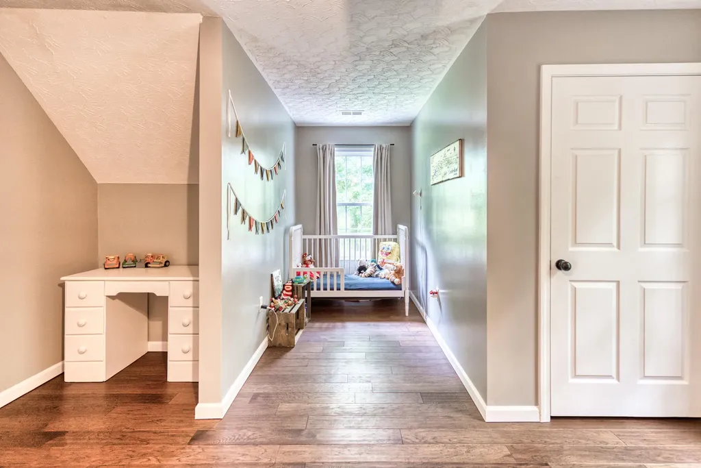529 Cliffside Drive Russell Springs KY 42642