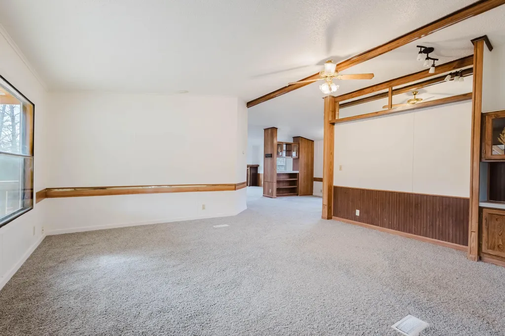 430 Apache Drive Paint Lick KY 40461