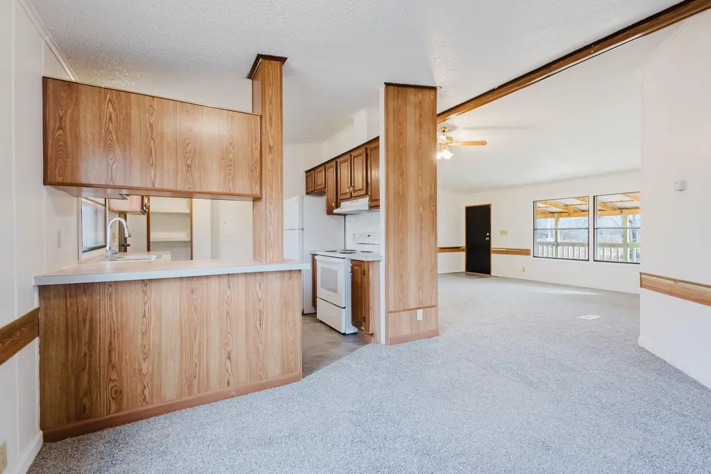 430 Apache Drive Paint Lick KY 40461