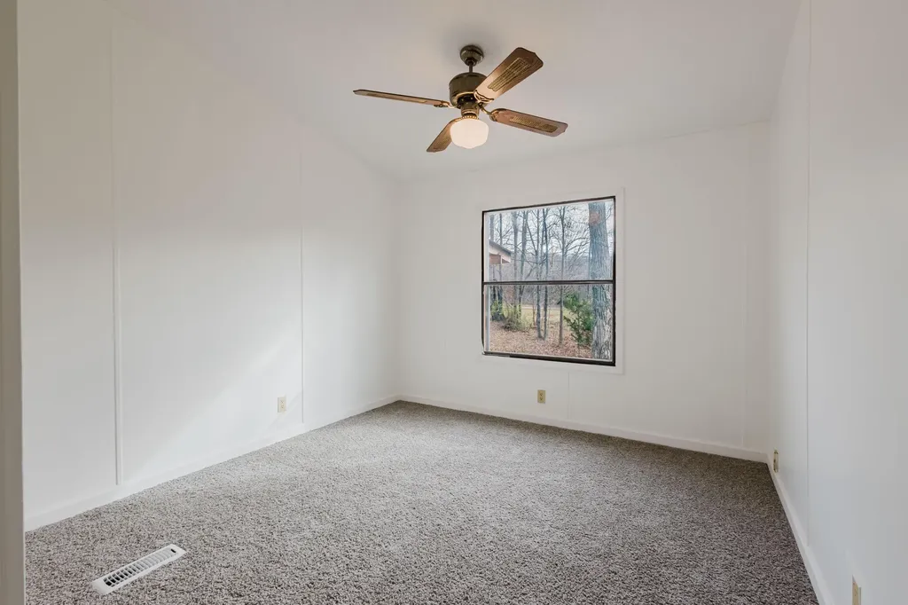 430 Apache Drive Paint Lick KY 40461