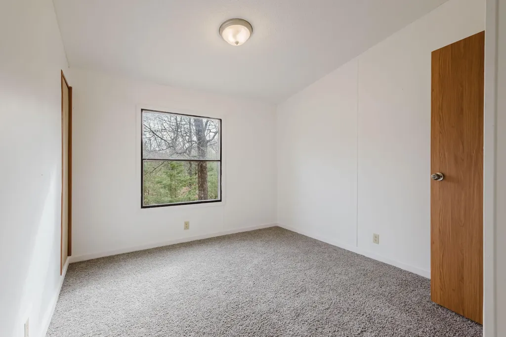 430 Apache Drive Paint Lick KY 40461