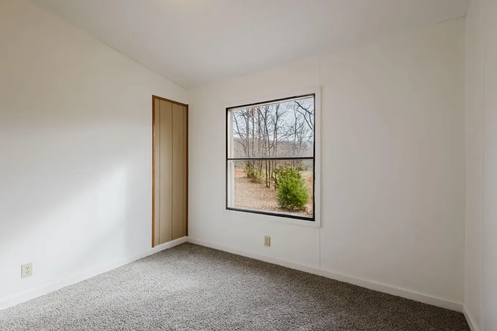 430 Apache Drive Paint Lick KY 40461