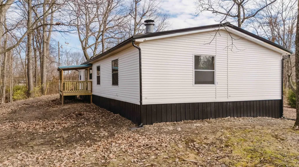 430 Apache Drive Paint Lick KY 40461