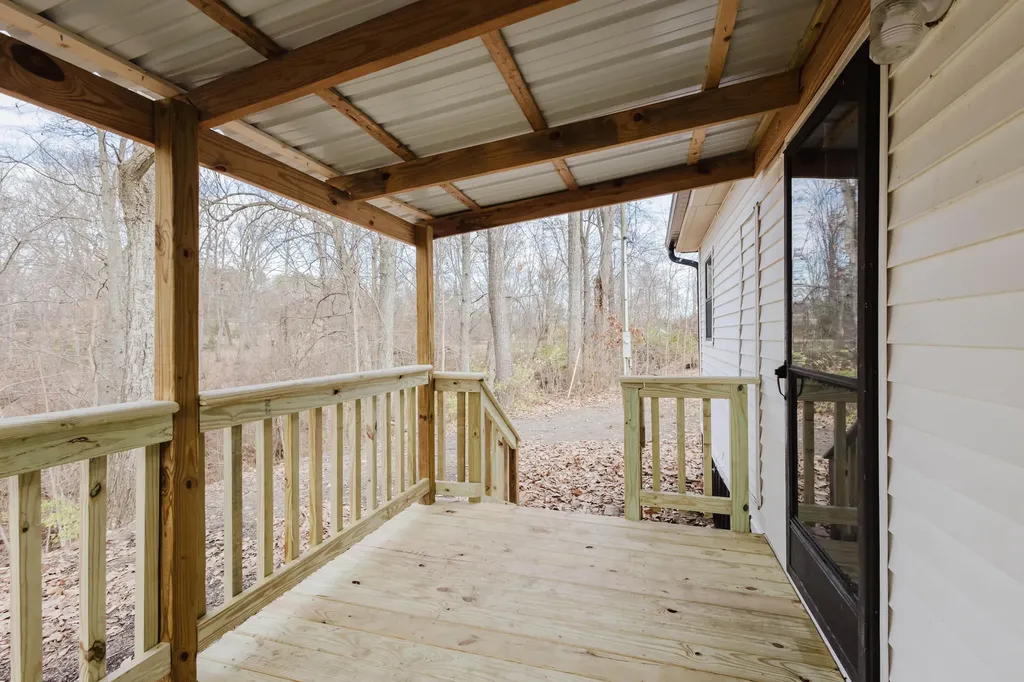 430 Apache Drive Paint Lick KY 40461