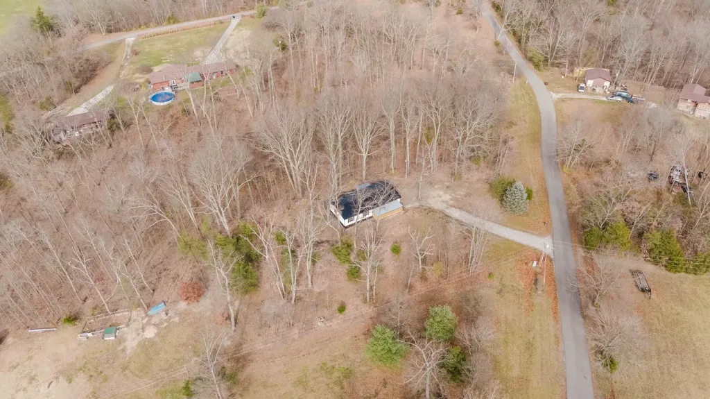 430 Apache Drive Paint Lick KY 40461