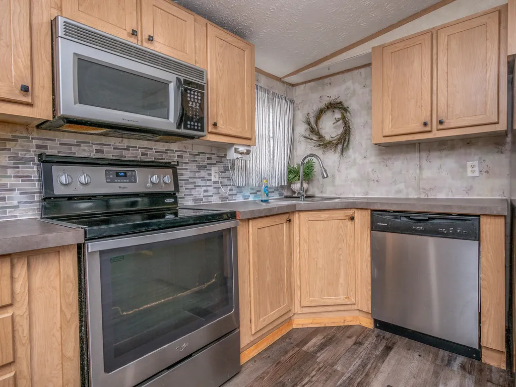 111 Julie Lane Salt Lick KY 40371