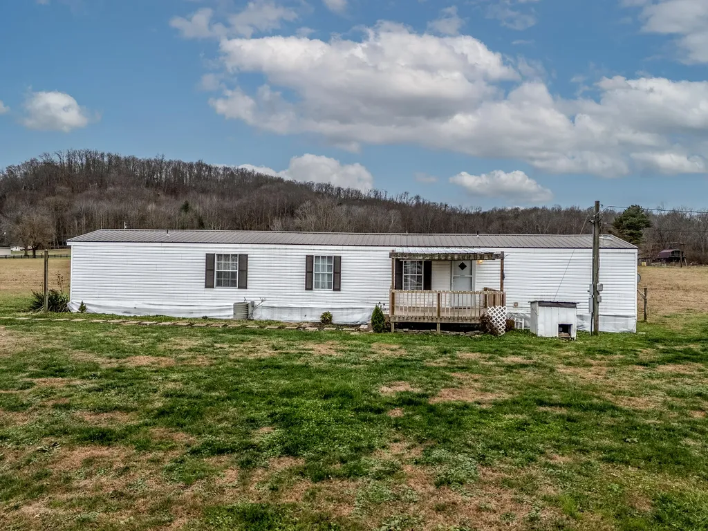 111 Julie Lane Salt Lick KY 40371