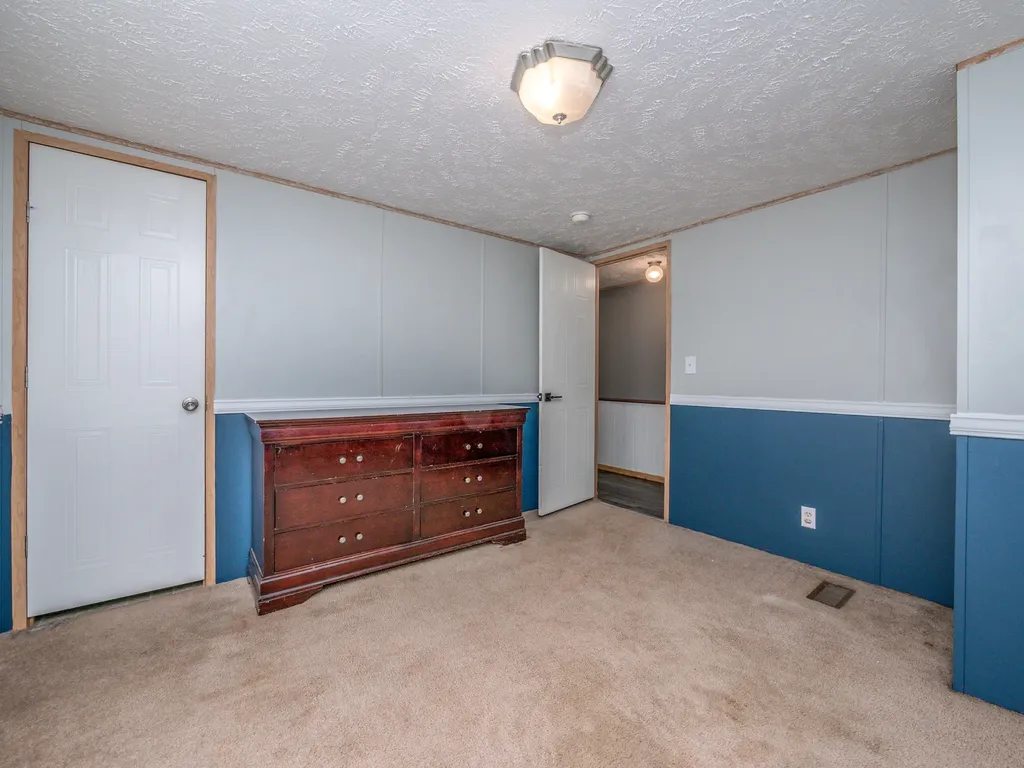 111 Julie Lane Salt Lick KY 40371
