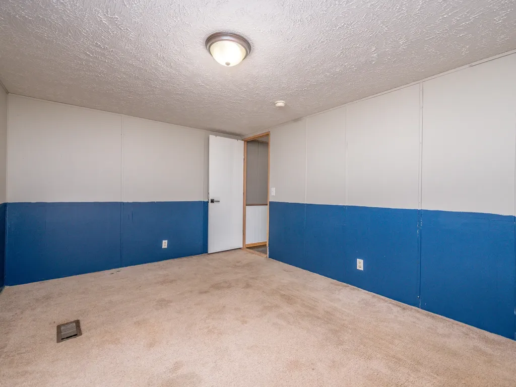 111 Julie Lane Salt Lick KY 40371