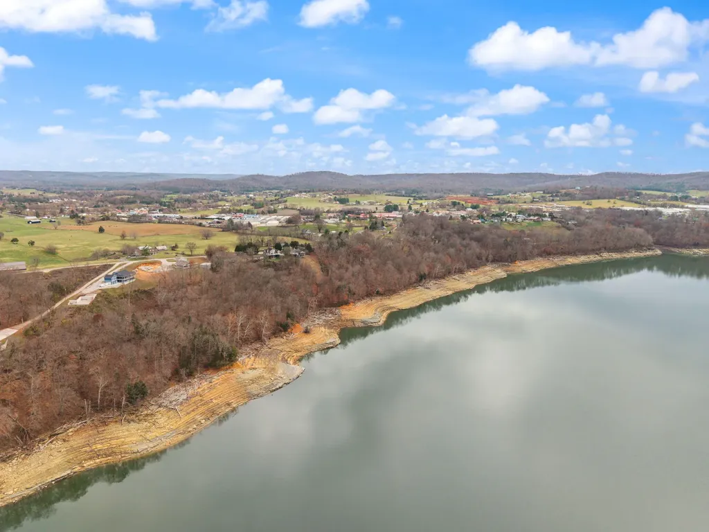 275 Old Waitsboro Road Bronston KY 42518