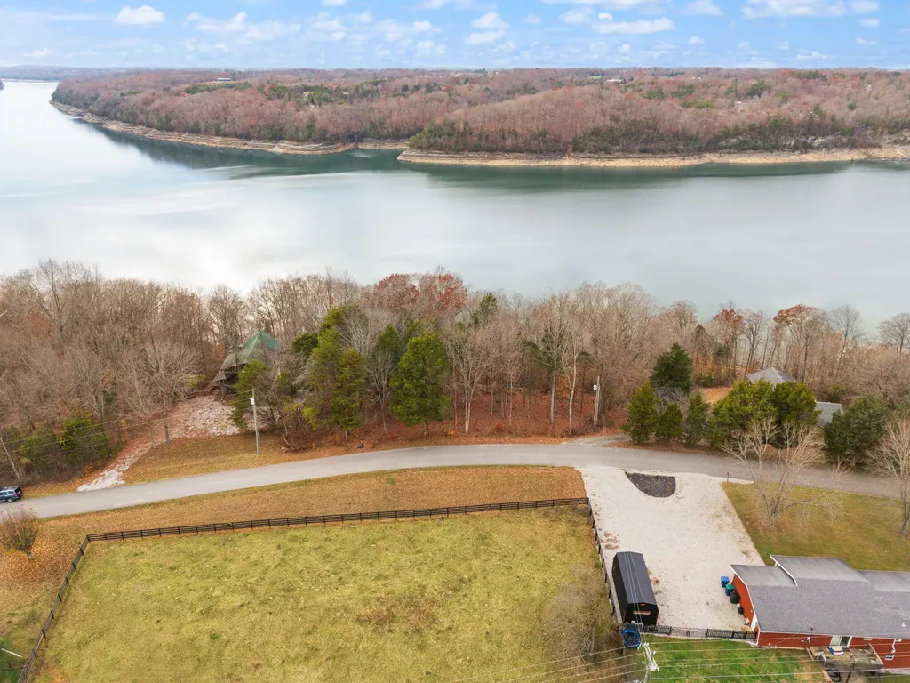 275 Old Waitsboro Road Bronston KY 42518
