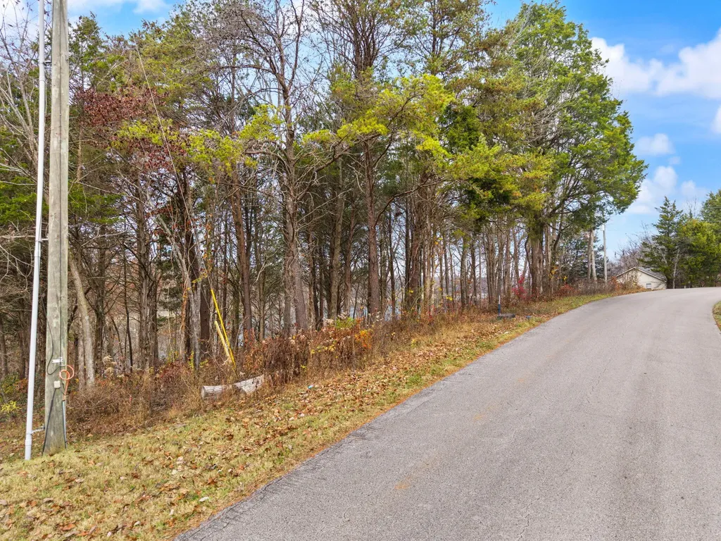 275 Old Waitsboro Road Bronston KY 42518