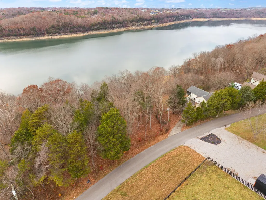 275 Old Waitsboro Road Bronston KY 42518