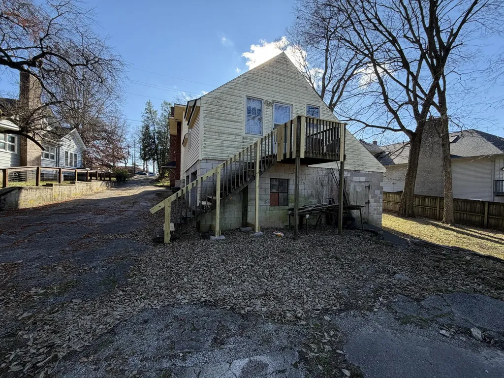 1613 Versailles Road Lexington KY 40504