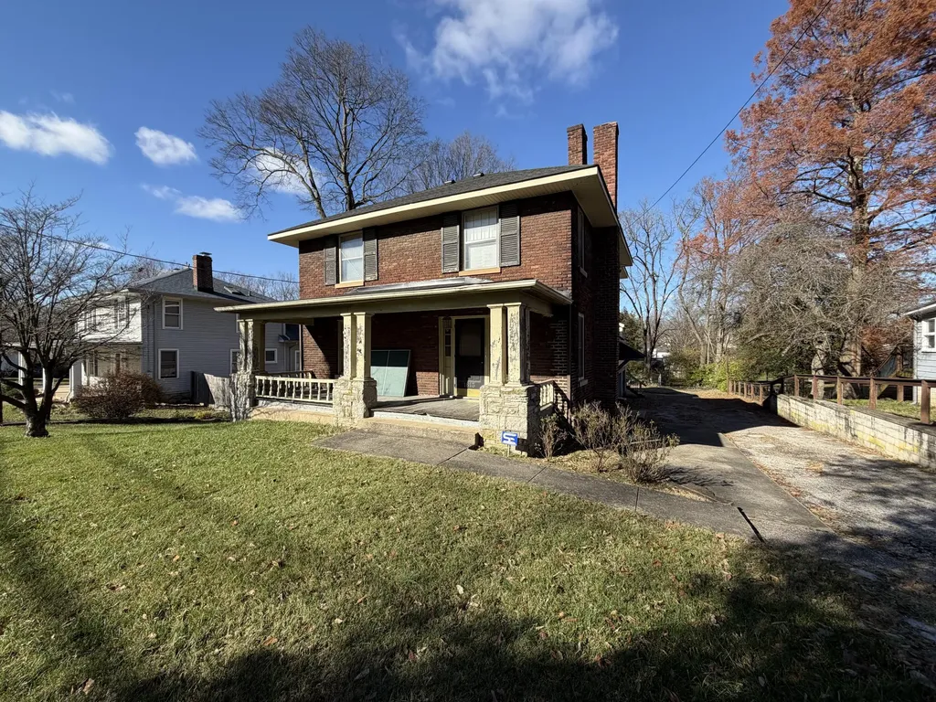 1613 Versailles Road Lexington KY 40504