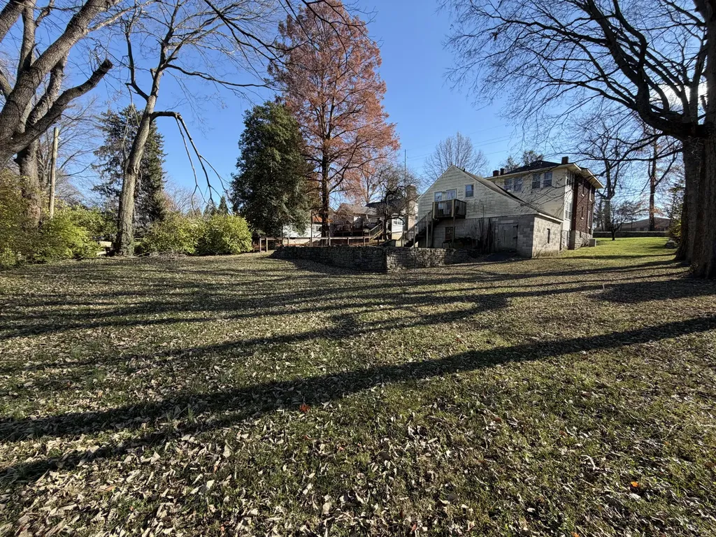 1613 Versailles Road Lexington KY 40504