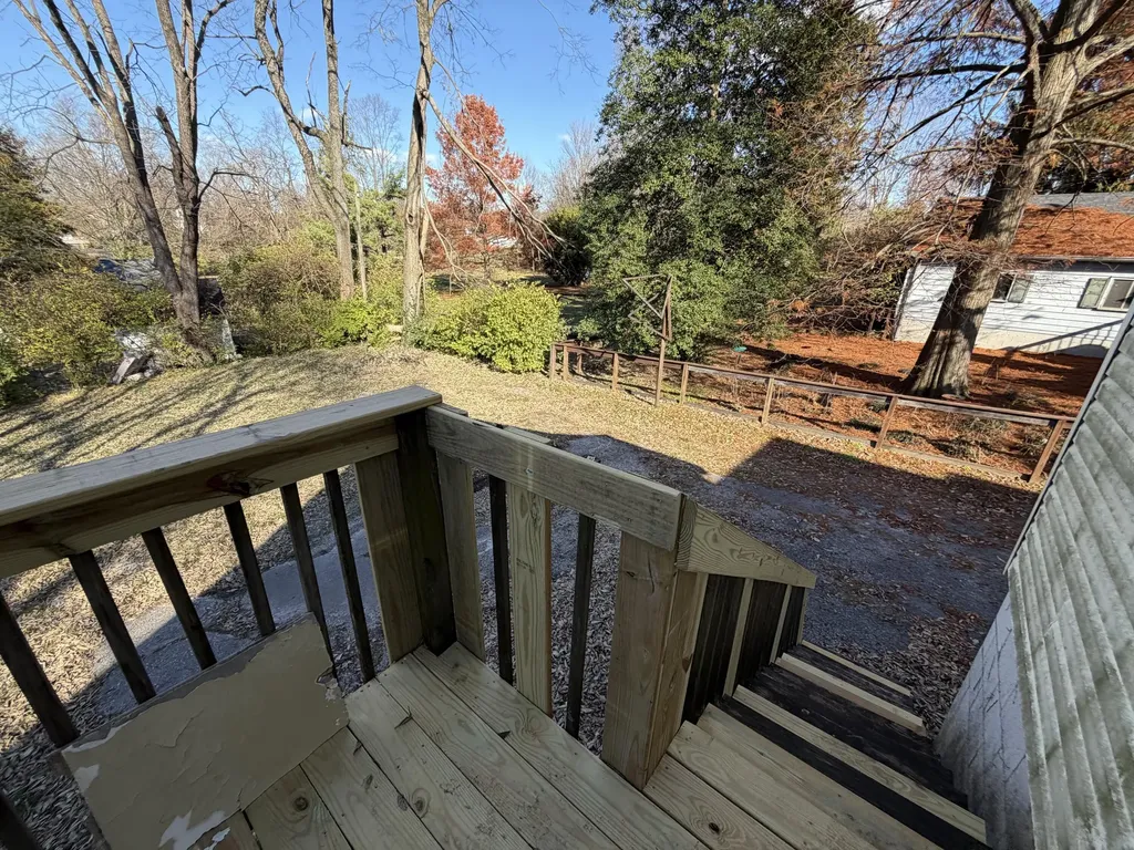 1613 Versailles Road Lexington KY 40504