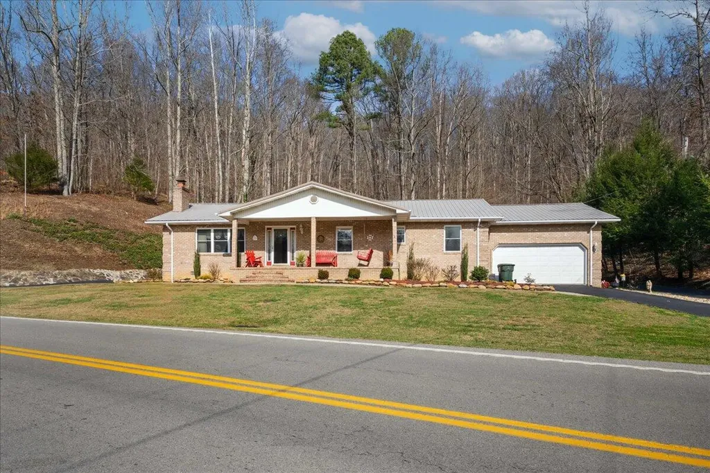 5318 Ky-1304 Hinkle KY 40953