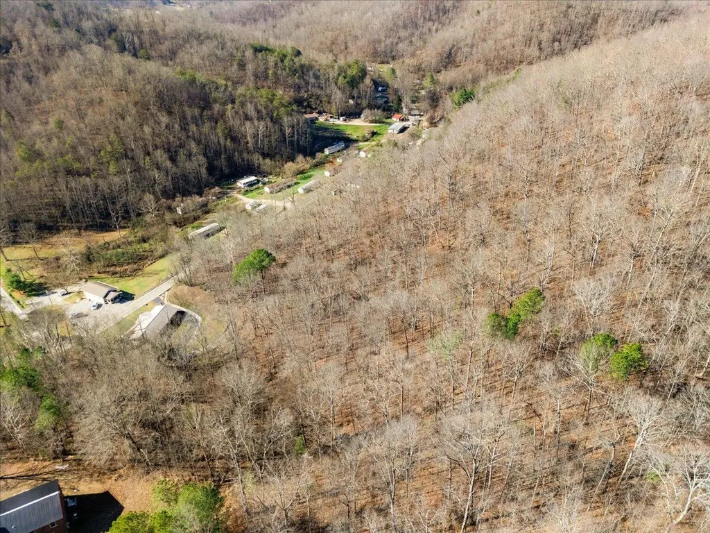 5318 Ky-1304 Hinkle KY 40953
