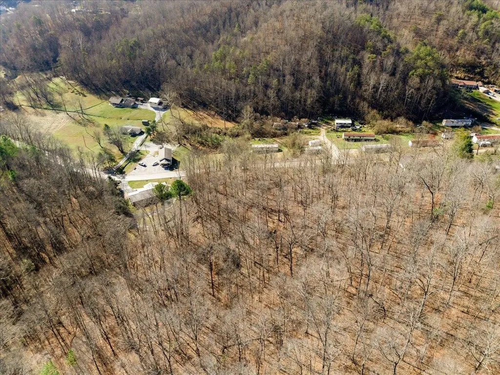 5318 Ky-1304 Hinkle KY 40953