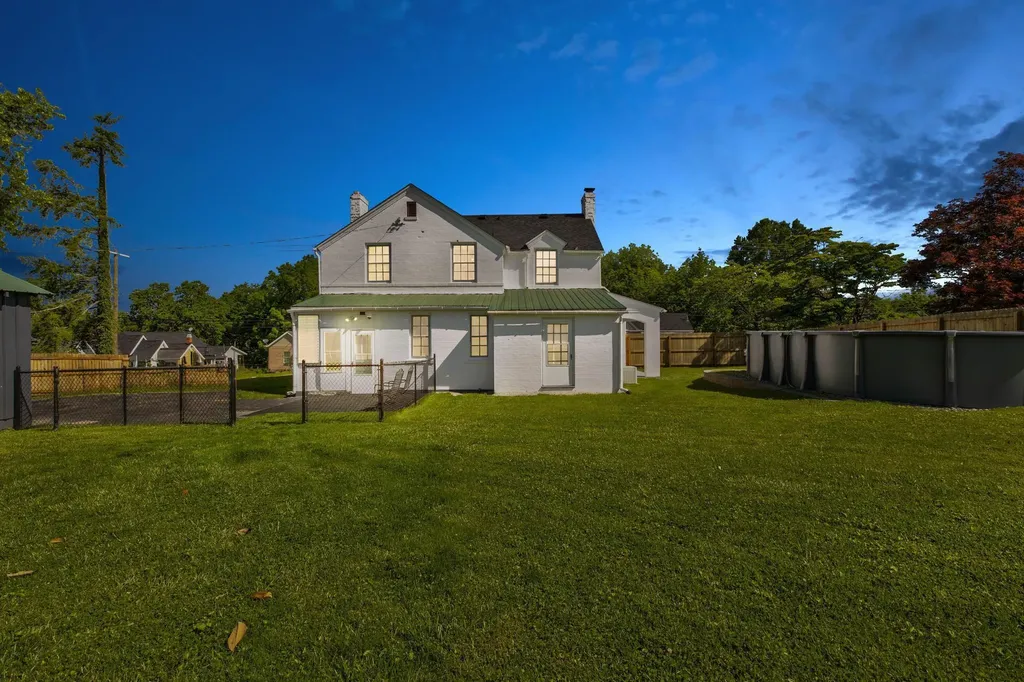 110 Winn Street Mt Sterling KY 40353