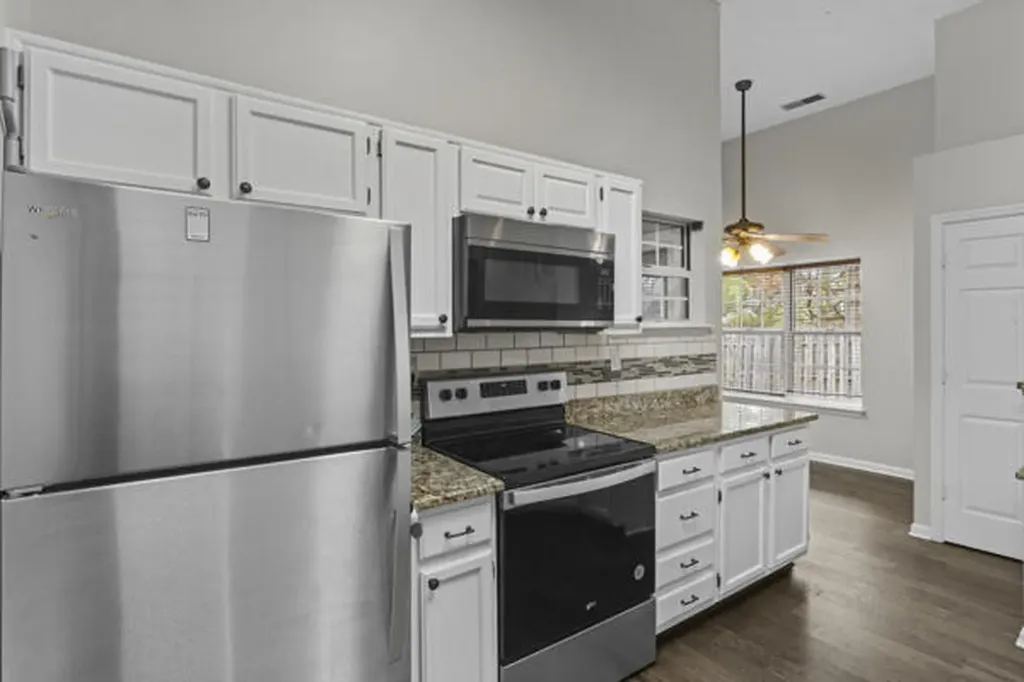 3905 Kilgary Circle Lexington KY 40515