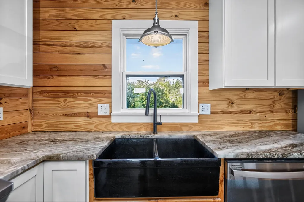 445 Ashley Camp Road Harrodsburg KY 40330