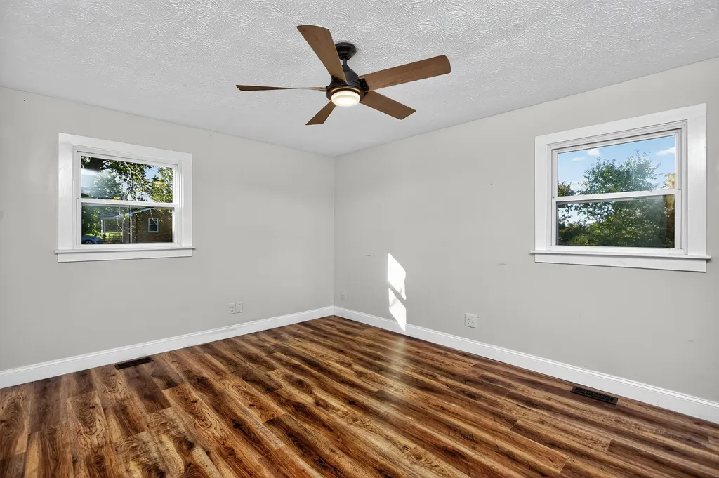 445 Ashley Camp Road Harrodsburg KY 40330